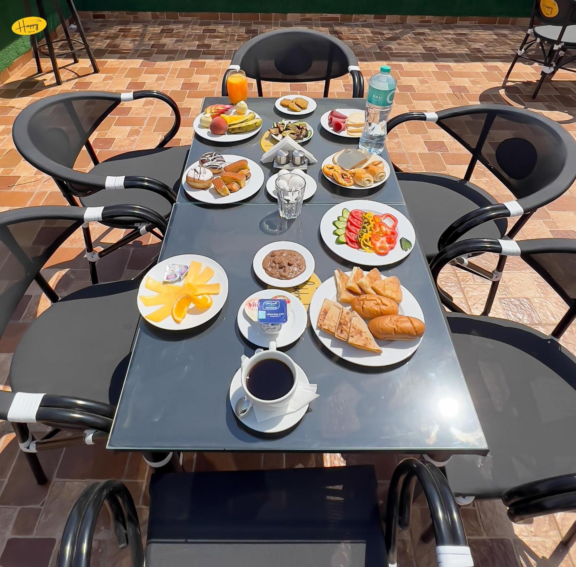 Happy View Inn Kafret el-Gabal Buitenkant foto